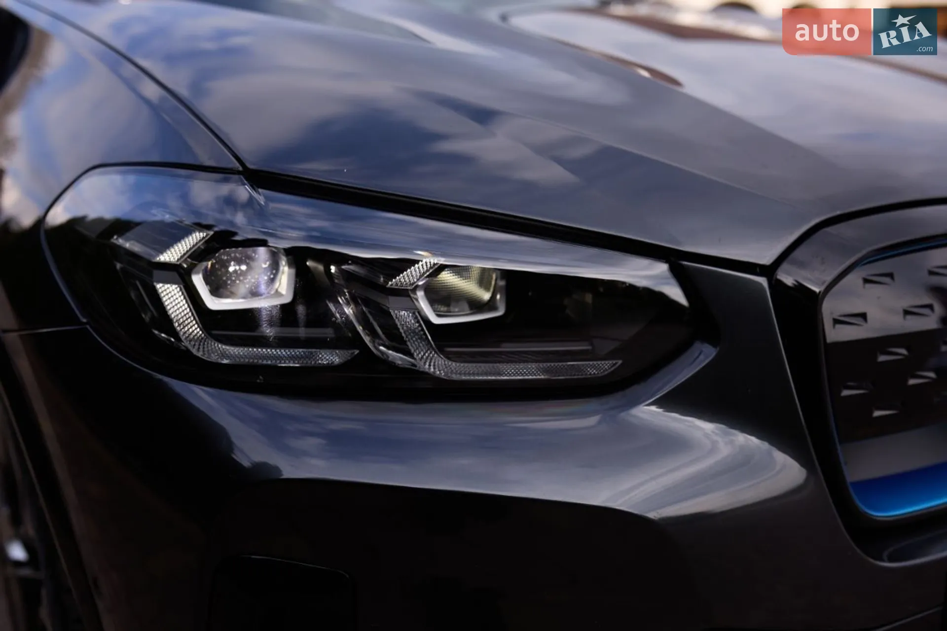 2023 BMW iX3 - мініатюра 10