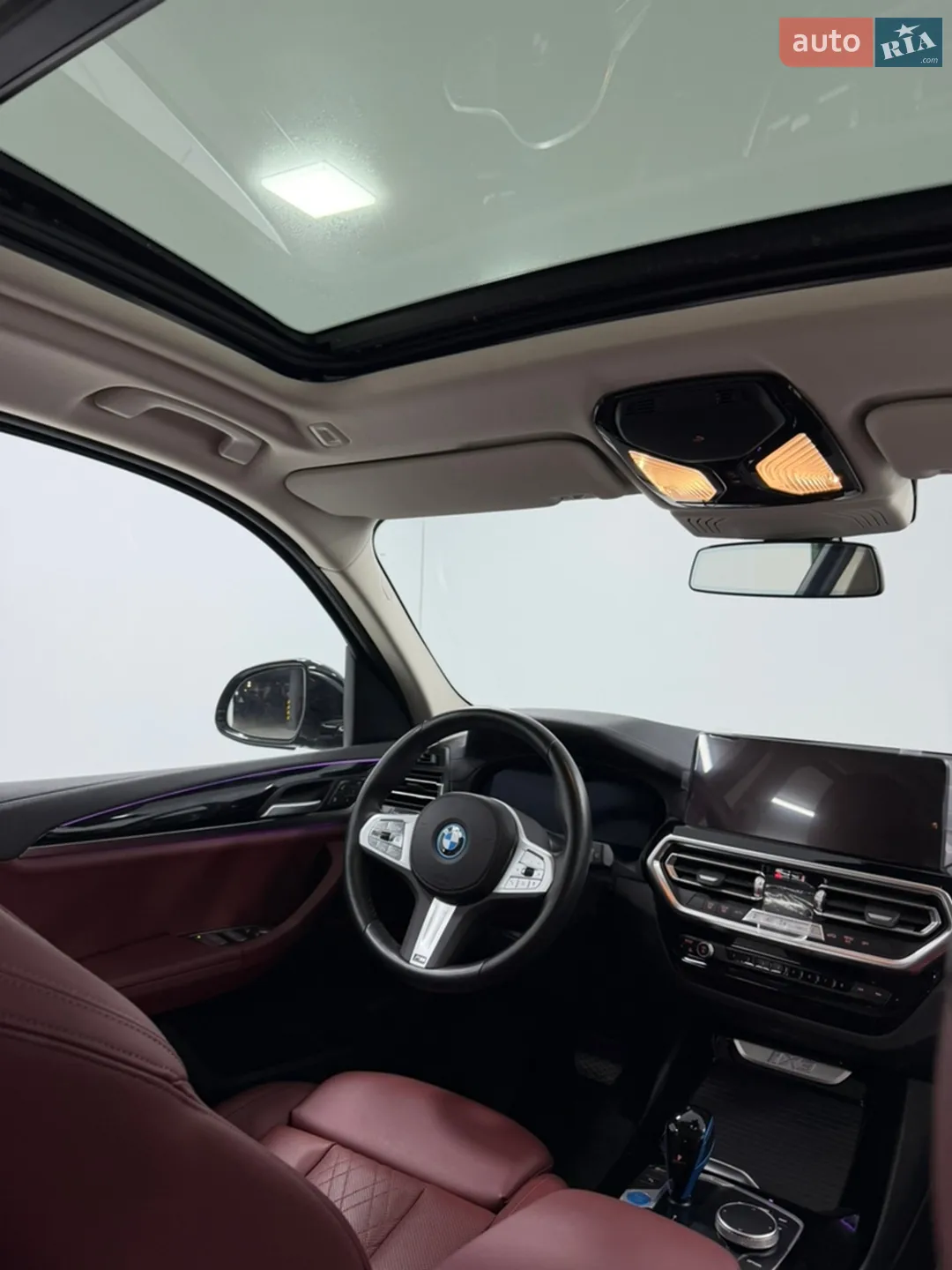 2022 BMW iX3 - мініатюра 11