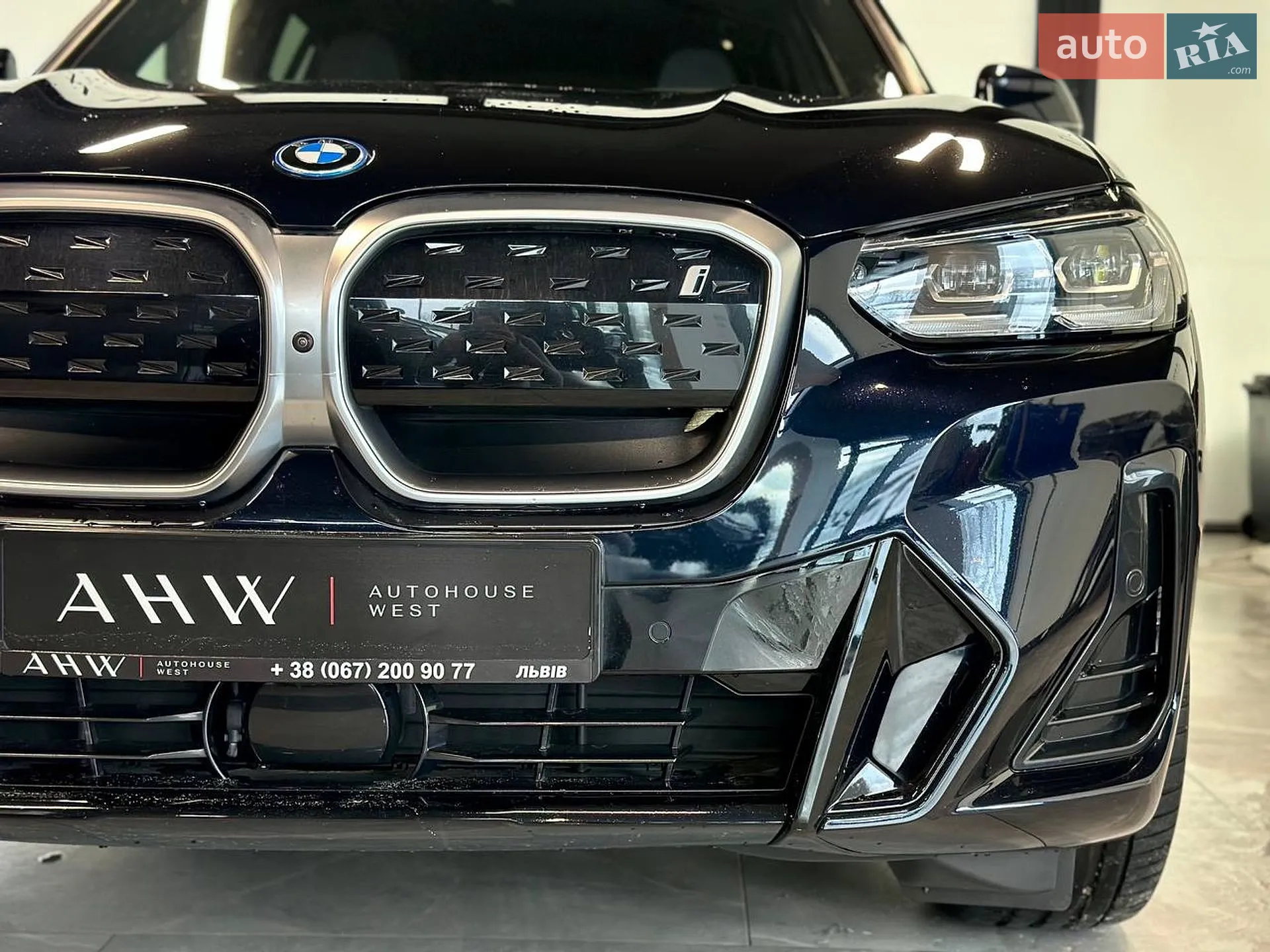 2021 BMW iX3 - мініатюра 4
