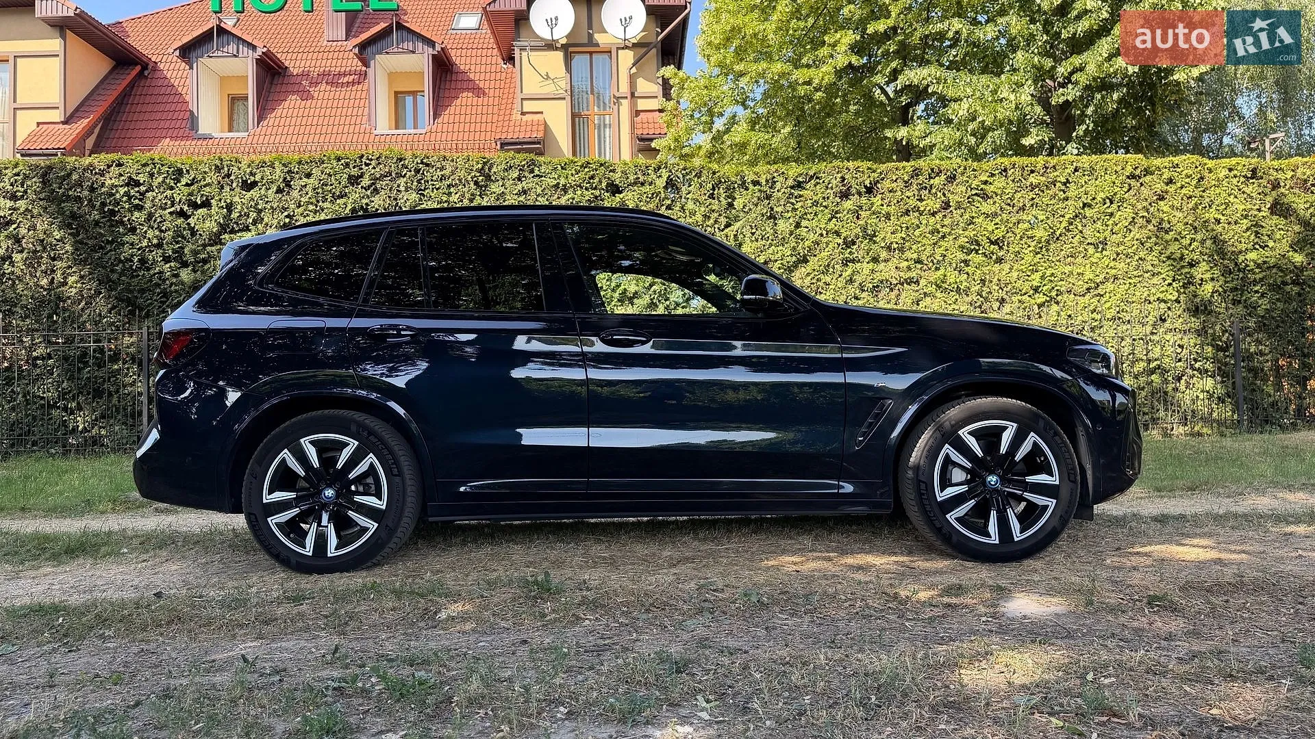 2022 BMW iX3 - мініатюра 22
