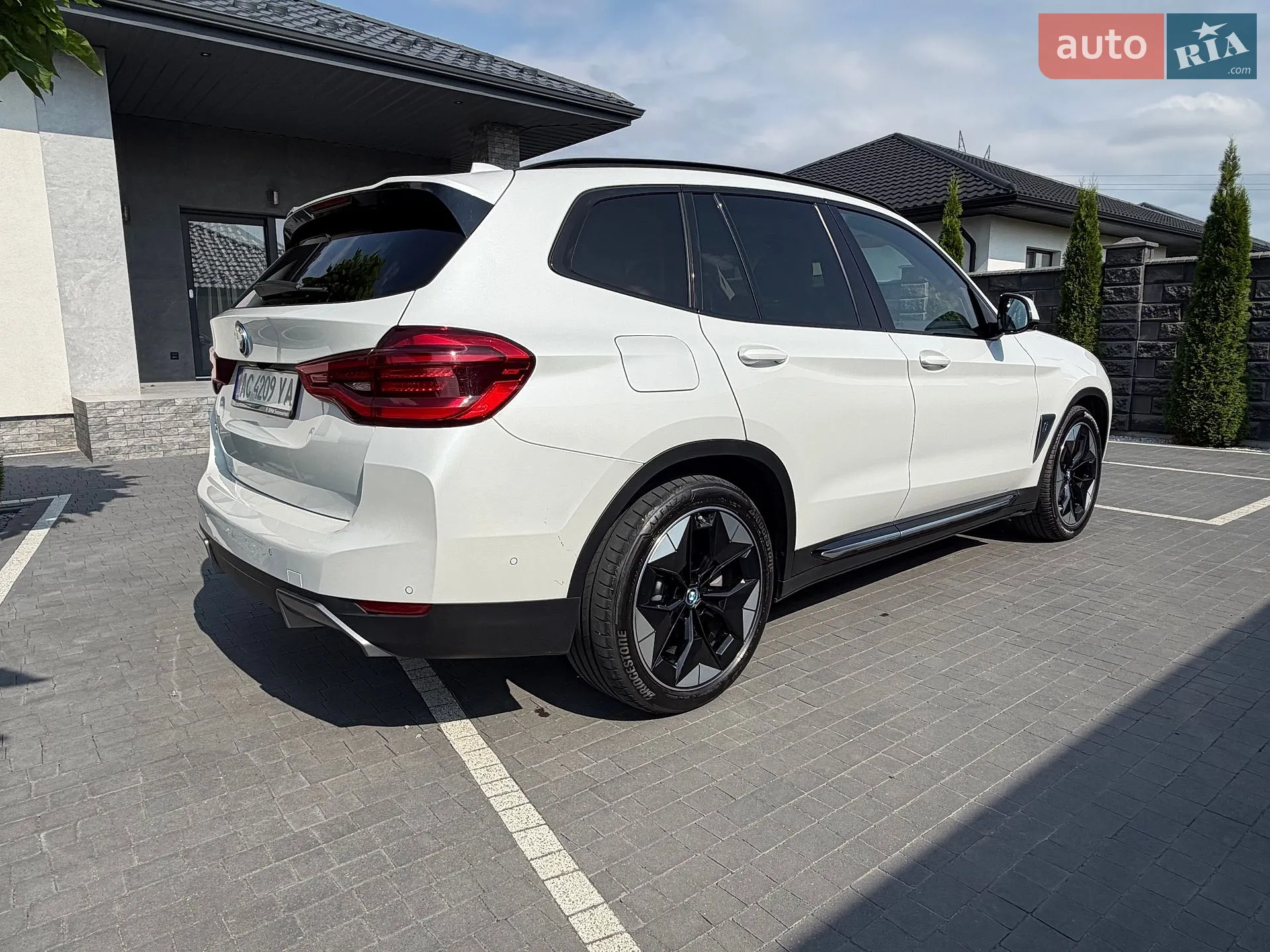 2021 BMW iX3 - мініатюра 13
