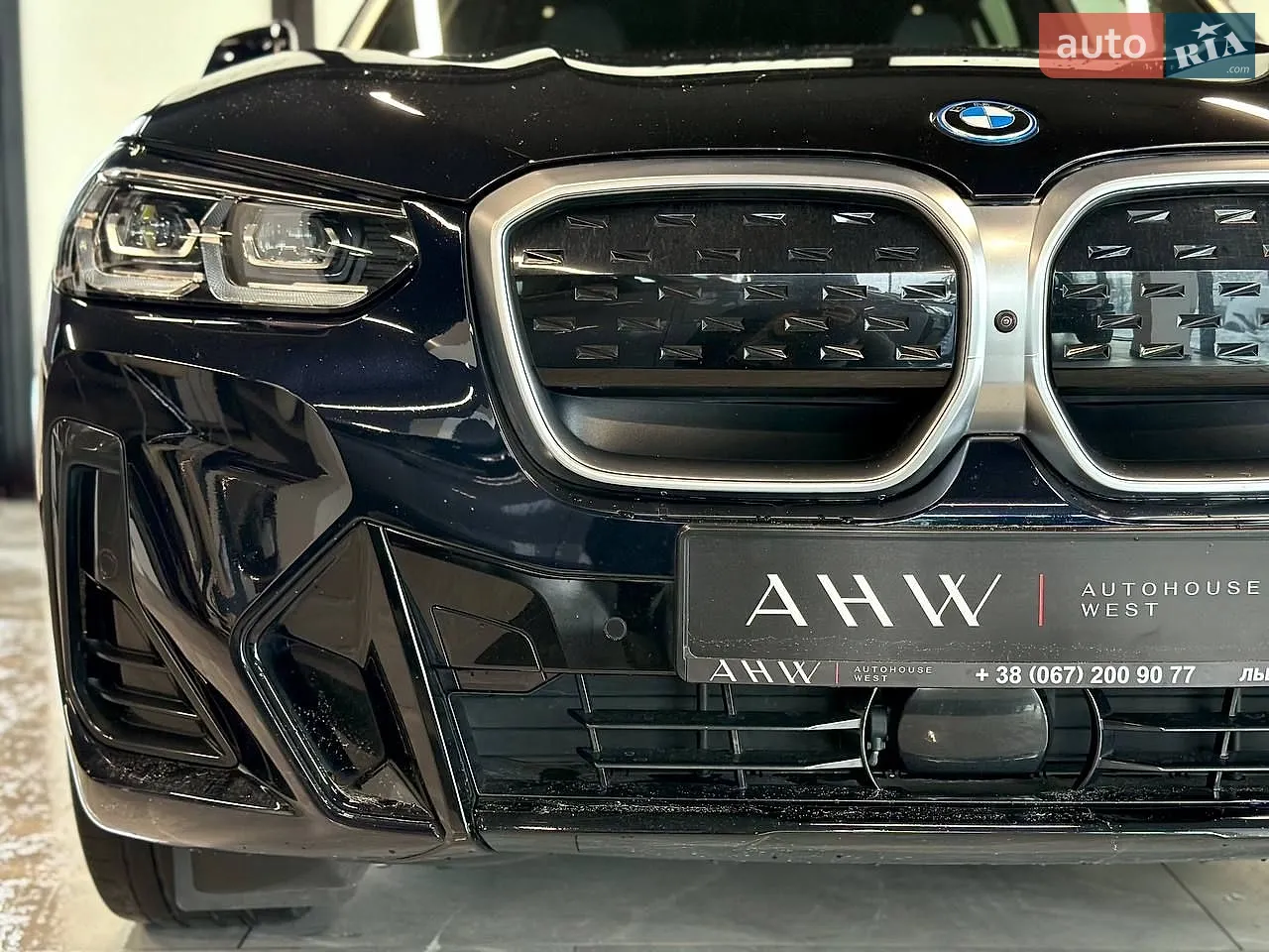 2021 BMW iX3 - мініатюра 3