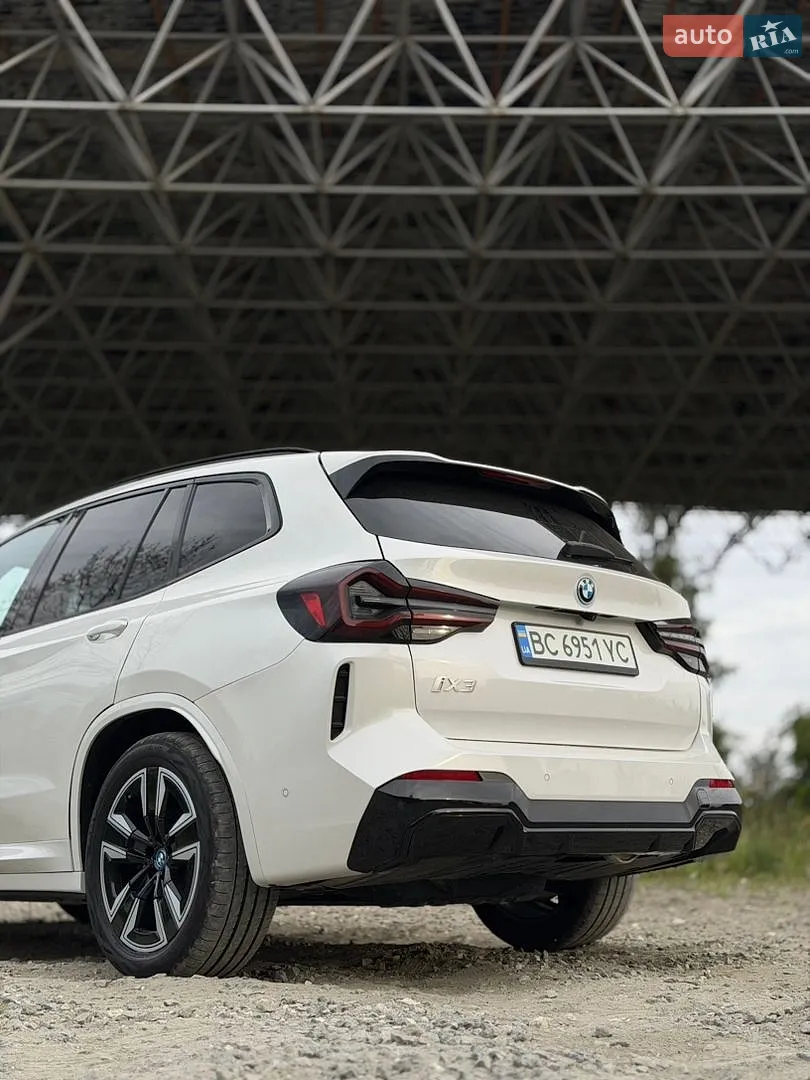 2022 BMW iX3 - мініатюра 7