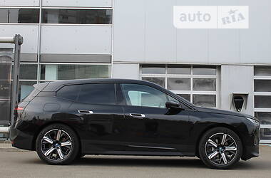 Внедорожник / Кроссовер BMW iX 2021 в 