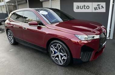 Внедорожник / Кроссовер BMW iX 2022 в 