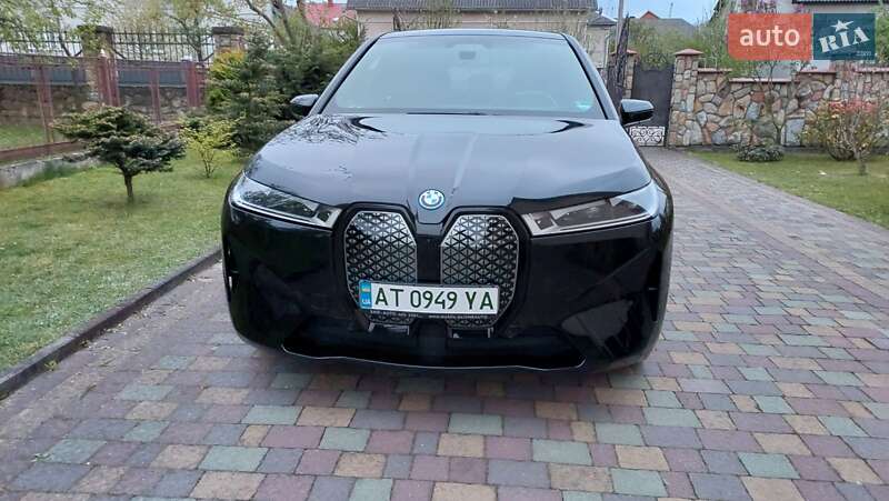 Внедорожник / Кроссовер BMW iX 2022 в Ивано-Франковске