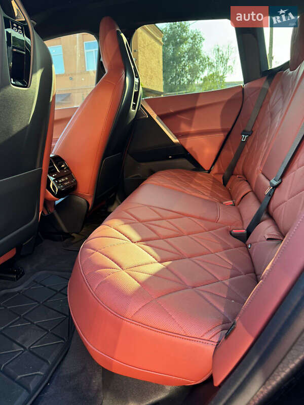 Внедорожник / Кроссовер BMW iX 2022 в Киеве