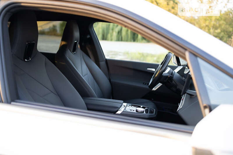 Внедорожник / Кроссовер BMW iX 2022 в Тернополе фото 25 Внедорожник / Кроссовер BMW iX 2022 в Тернополе