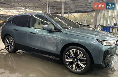 Внедорожник / Кроссовер BMW iX 2022 в 