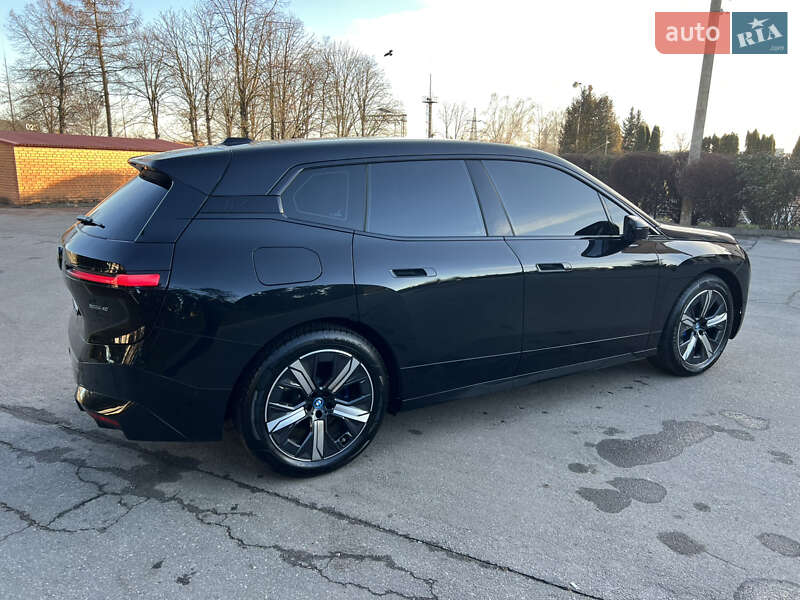 Позашляховик / Кросовер BMW iX 2023 в Тернополі