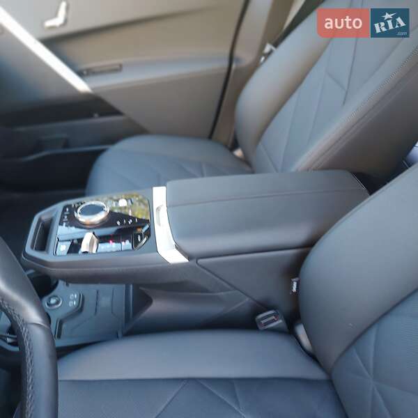 Внедорожник / Кроссовер BMW iX 2022 в Ивано-Франковске
