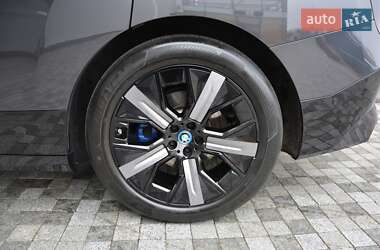Внедорожник / Кроссовер BMW iX 2022 в 