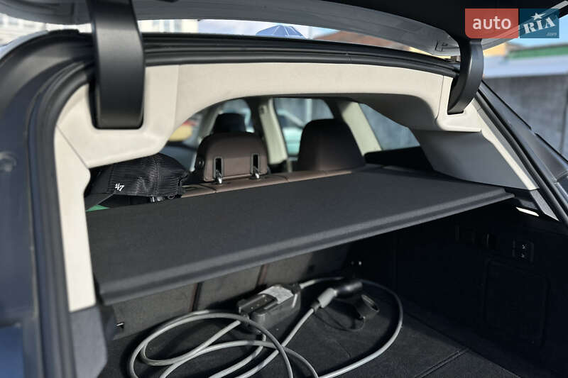 Внедорожник / Кроссовер BMW iX 2021 в Черновцах