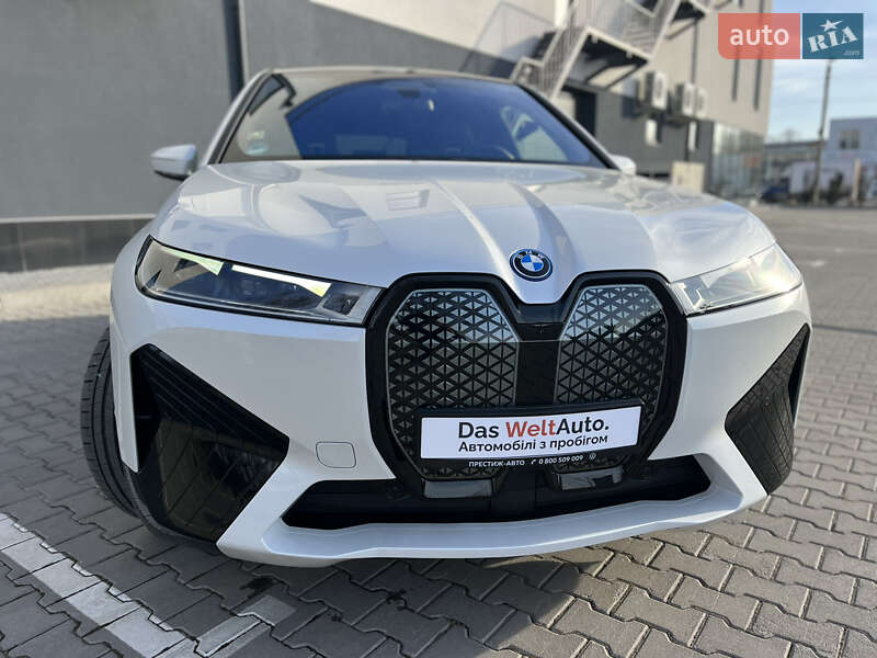 BMW iX 2023