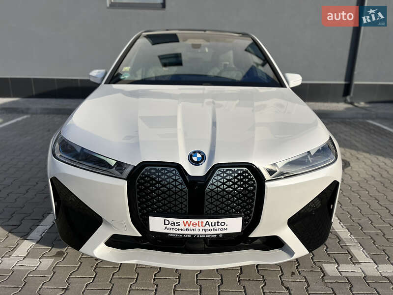 BMW iX 2023