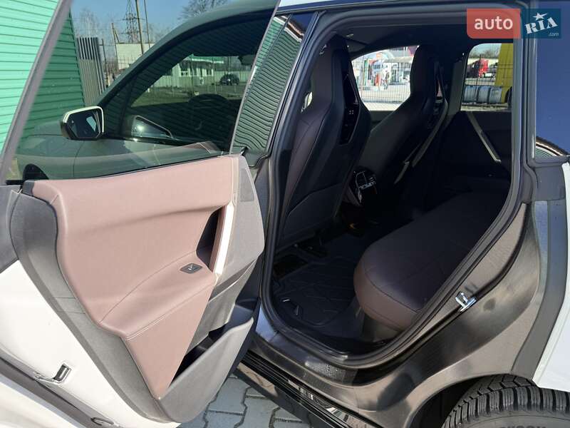 Внедорожник / Кроссовер BMW iX 2022 в Хусте
