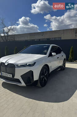Внедорожник / Кроссовер BMW iX 2023 в 