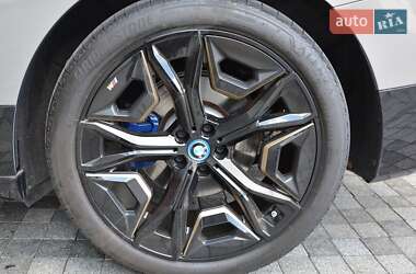 Внедорожник / Кроссовер BMW iX 2023 в 
