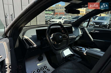 Внедорожник / Кроссовер BMW iX 2023 в 