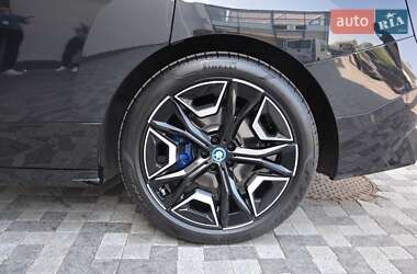 Внедорожник / Кроссовер BMW iX 2023 в 