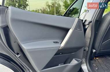Позашляховик / Кросовер BMW iX 2024 в 