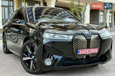 Внедорожник / Кроссовер BMW iX 2023 в 