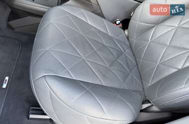 Позашляховик / Кросовер BMW iX 2022 в 