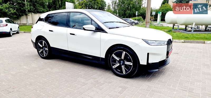 Позашляховик / Кросовер BMW iX 2023 в Тернополі