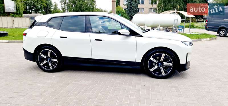 Позашляховик / Кросовер BMW iX 2023 в Тернополі