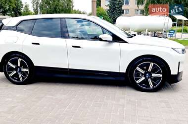 Внедорожник / Кроссовер BMW iX 2023 в 