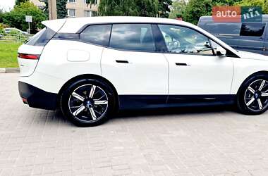 Внедорожник / Кроссовер BMW iX 2023 в 