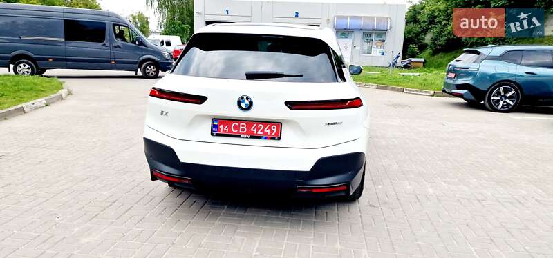 Позашляховик / Кросовер BMW iX 2023 в Тернополі