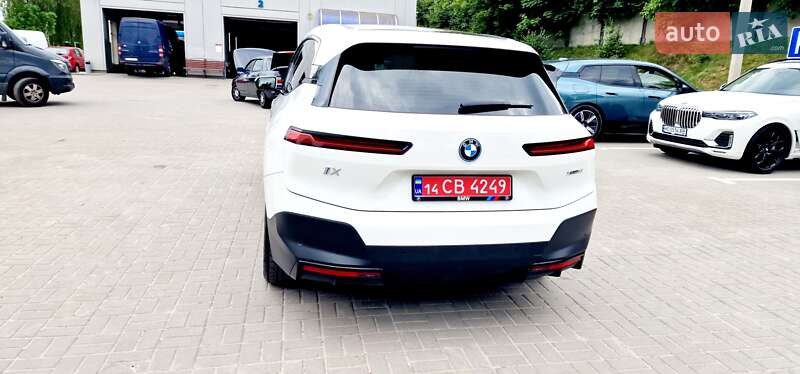 Позашляховик / Кросовер BMW iX 2023 в Тернополі
