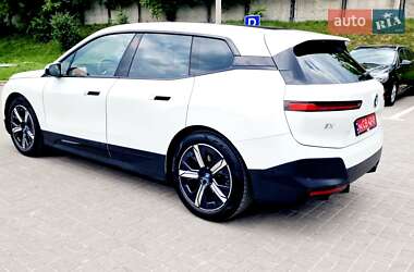 Внедорожник / Кроссовер BMW iX 2023 в 