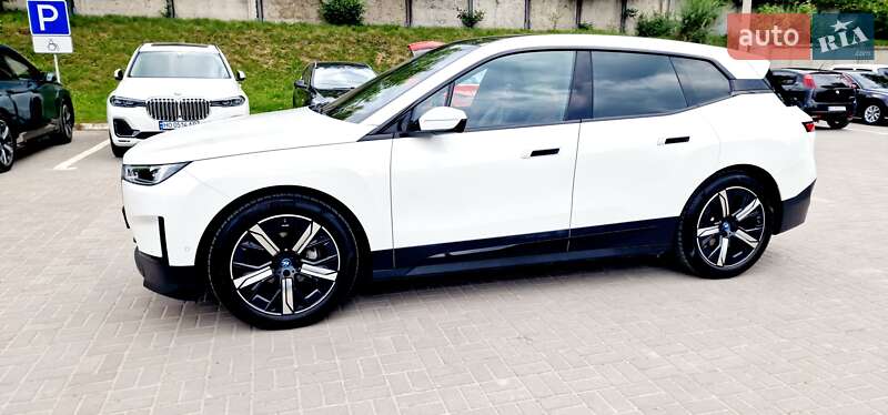 Позашляховик / Кросовер BMW iX 2023 в Тернополі