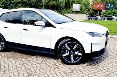 Внедорожник / Кроссовер BMW iX 2023 в 