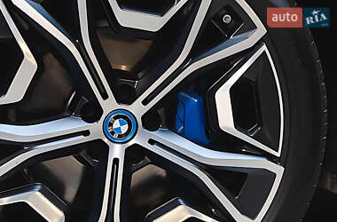 Внедорожник / Кроссовер BMW iX 2022 в 