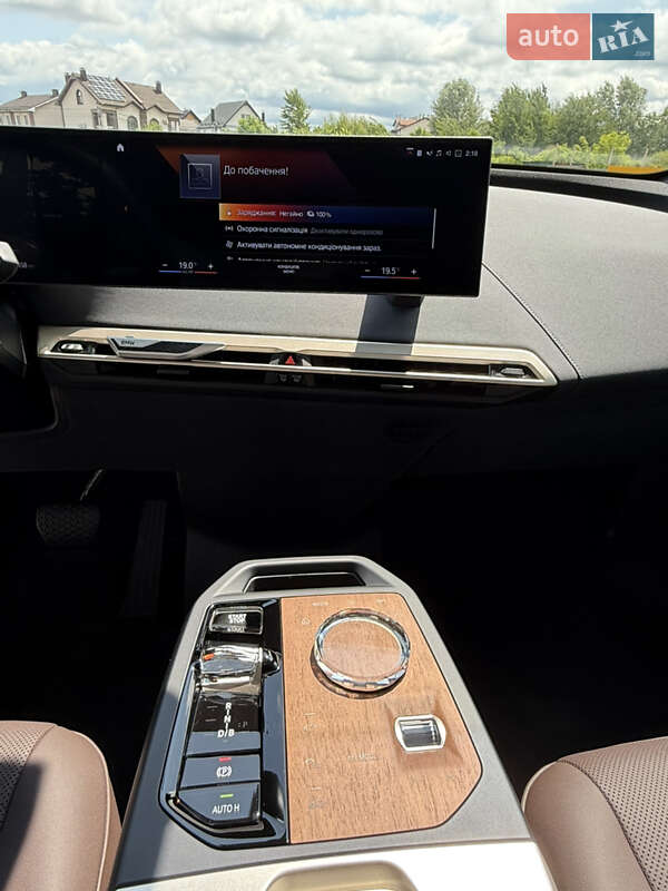Позашляховик / Кросовер BMW iX 2022 в Петропавлівській Борщагівці