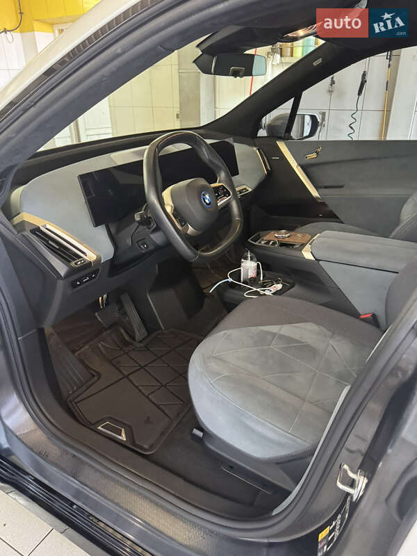 Внедорожник / Кроссовер BMW iX 2021 в Житомире