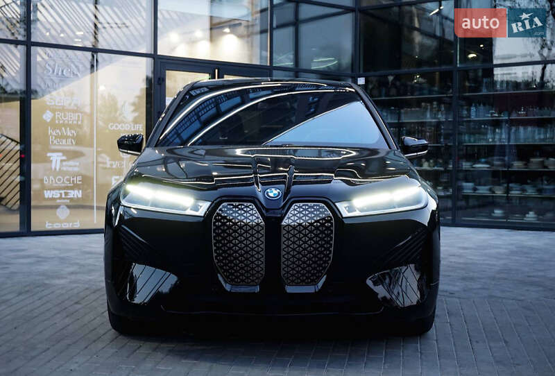 BMW iX 2023