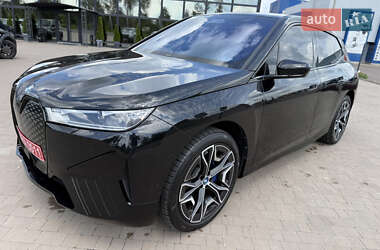 BMW iX 2023