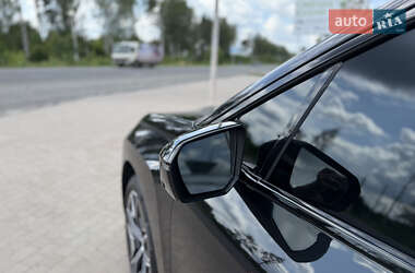 Позашляховик / Кросовер BMW iX 2023 в 