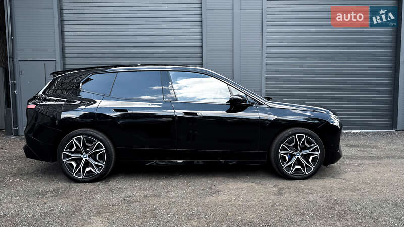 Внедорожник / Кроссовер BMW iX 2023 в Киеве