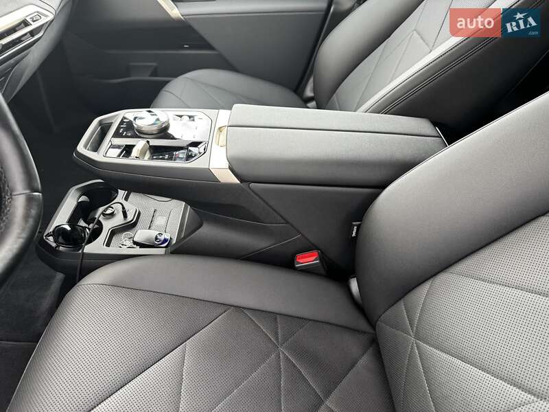 Внедорожник / Кроссовер BMW iX 2022 в Киеве фото 20 Внедорожник / Кроссовер BMW iX 2022 в Киеве