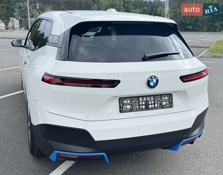 Внедорожник / Кроссовер BMW iX 2022 в Киеве фото 23 Внедорожник / Кроссовер BMW iX 2022 в Киеве