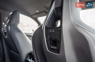 Внедорожник / Кроссовер BMW iX 2022 в 