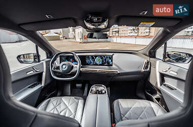 Внедорожник / Кроссовер BMW iX 2022 в 