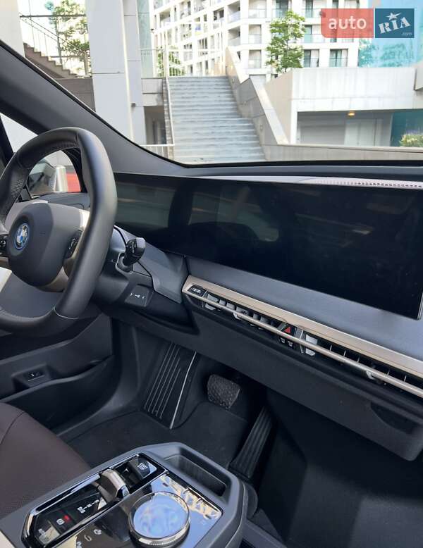 Позашляховик / Кросовер BMW iX 2021 в Києві фото 7 Позашляховик / Кросовер BMW iX 2021 в Києві