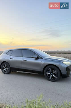 Внедорожник / Кроссовер BMW iX 2023 в 