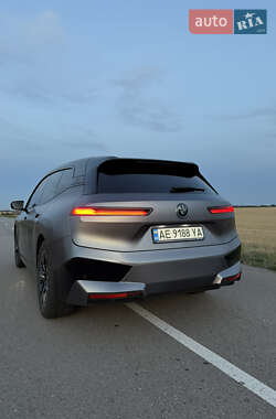 Внедорожник / Кроссовер BMW iX 2023 в 
